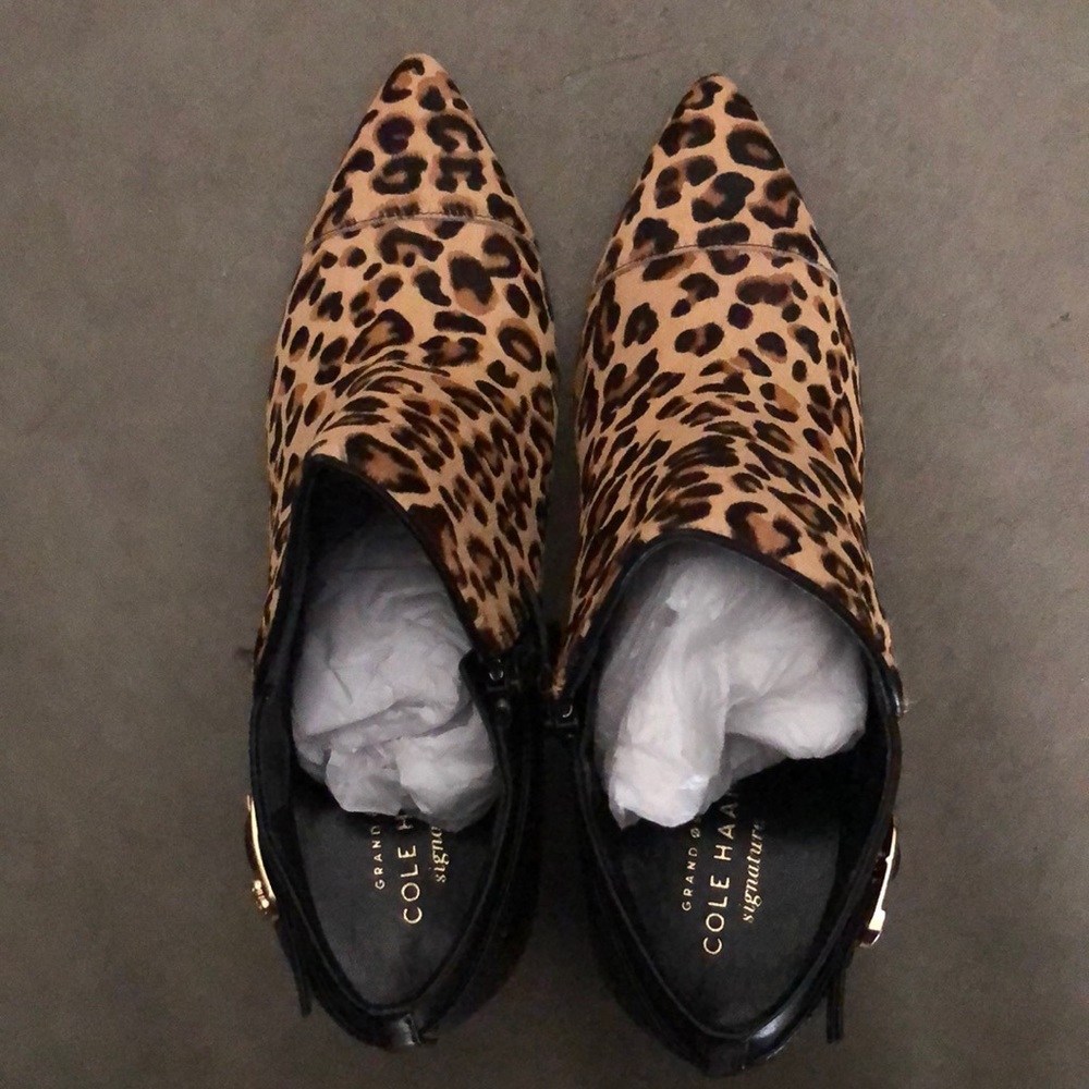 Cole Haan Leopart print boots /heels/size8